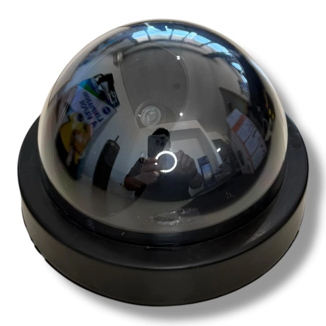 Cámara Domo de Seguridad Falsa con Luz LED